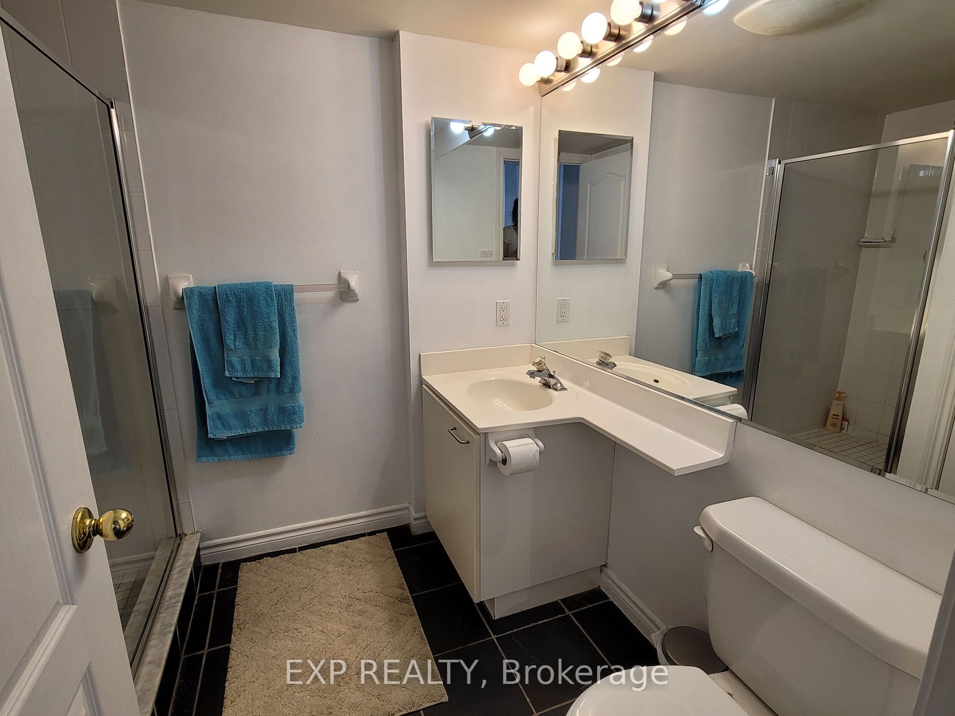 2111 Lake Shore Blvd W 10 Property Photo 19