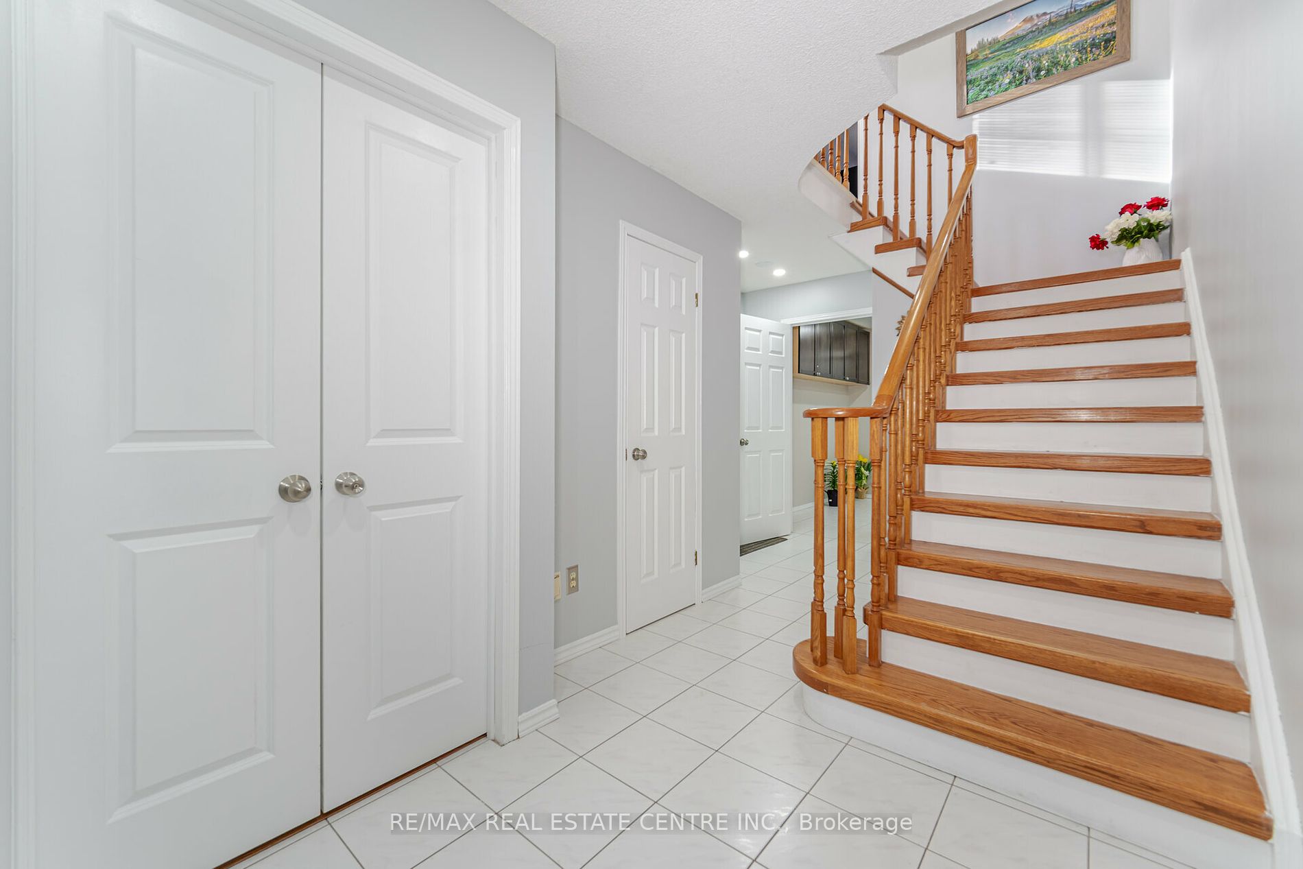 15 Stillwater Cres Property Photo 19