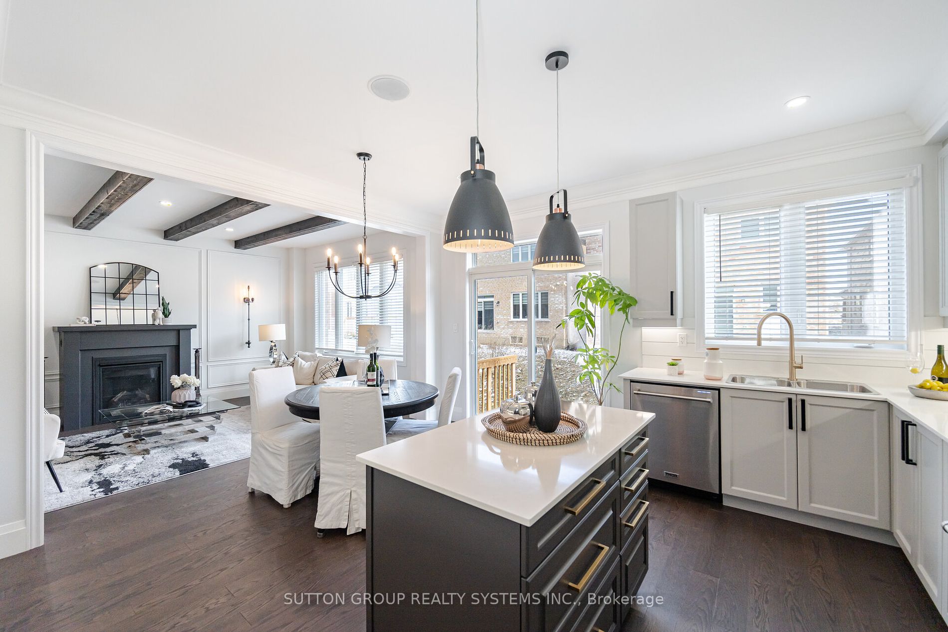 19 Portman St Property Photo 11