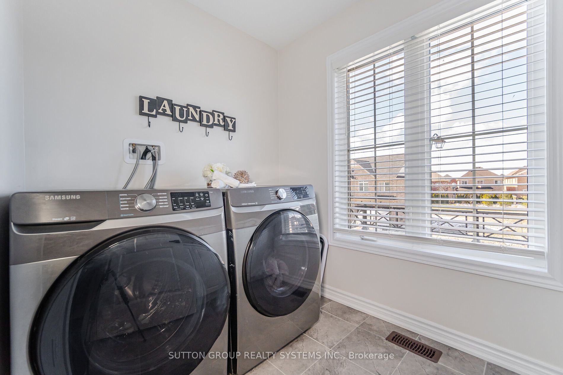 19 Portman St Property Photo 28