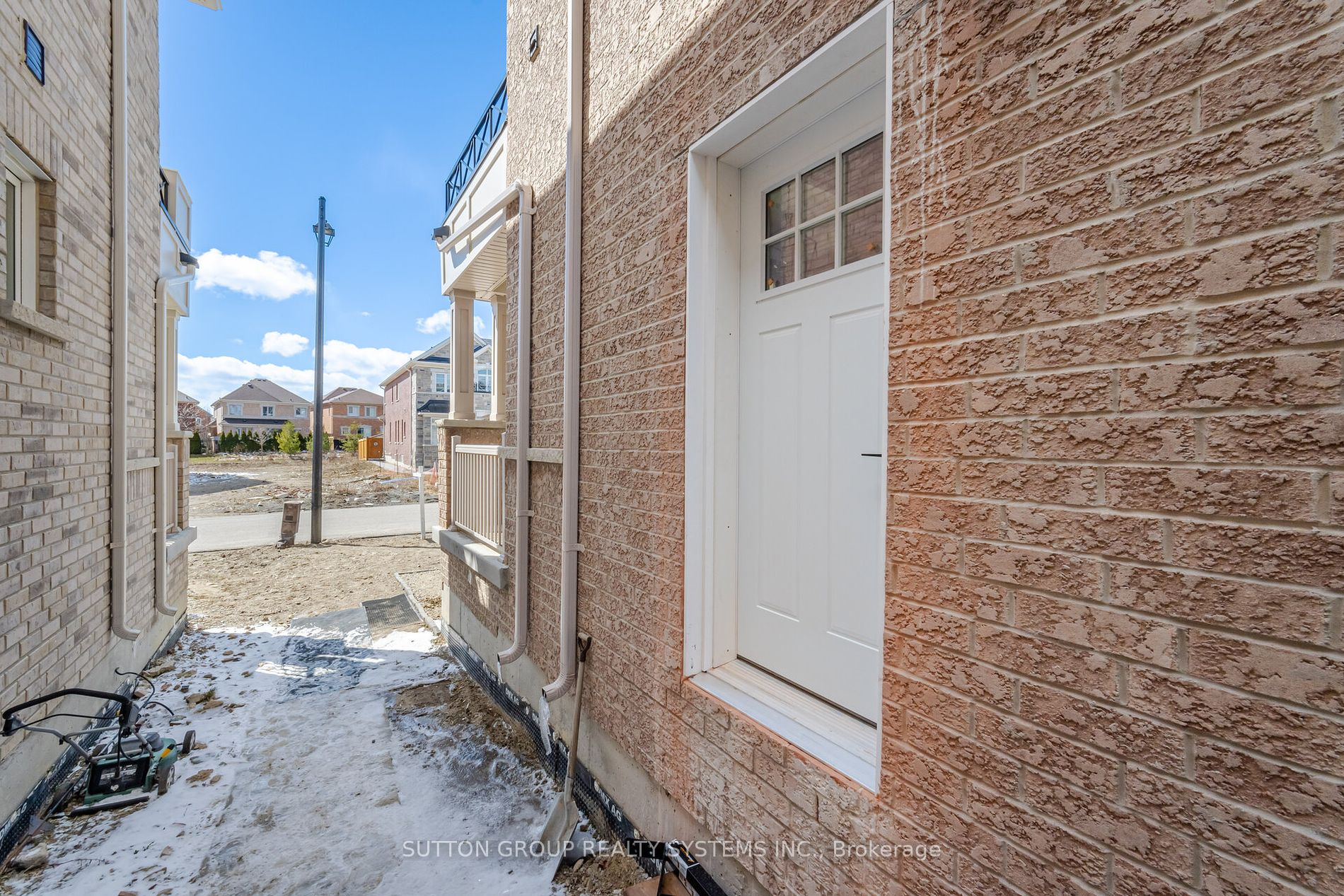 19 Portman St Property Photo 39