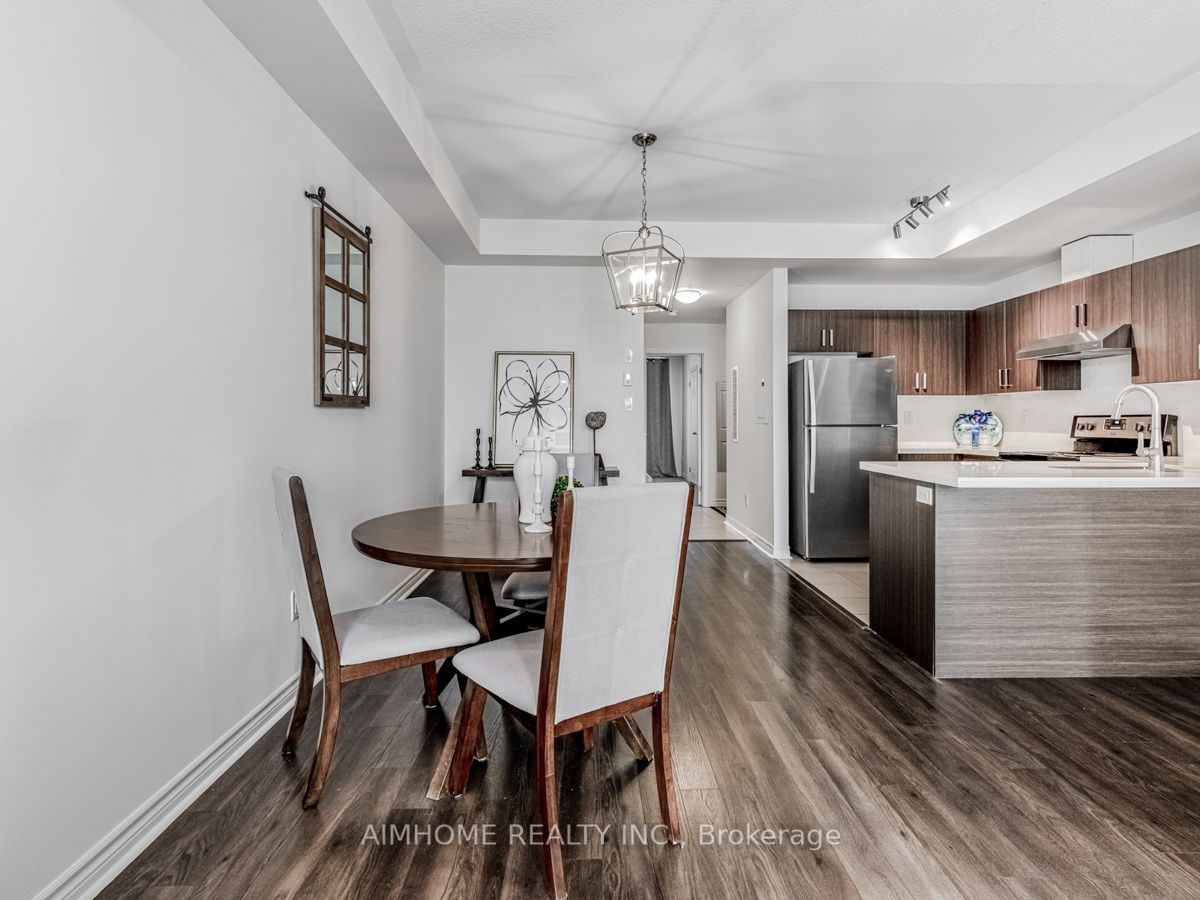 2420 Baronwood Dr 24 Property Photo 10