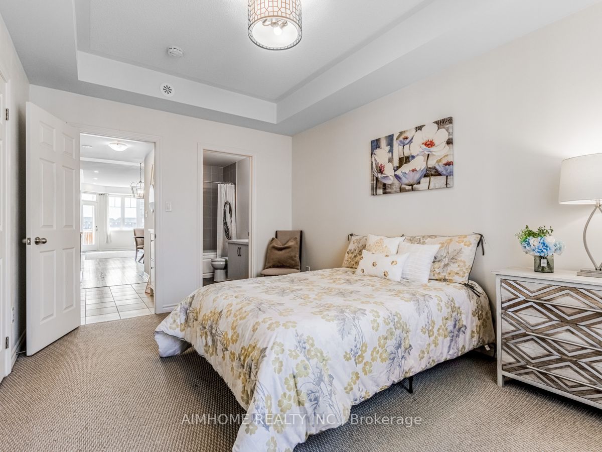 2420 Baronwood Dr 24 Property Photo 18