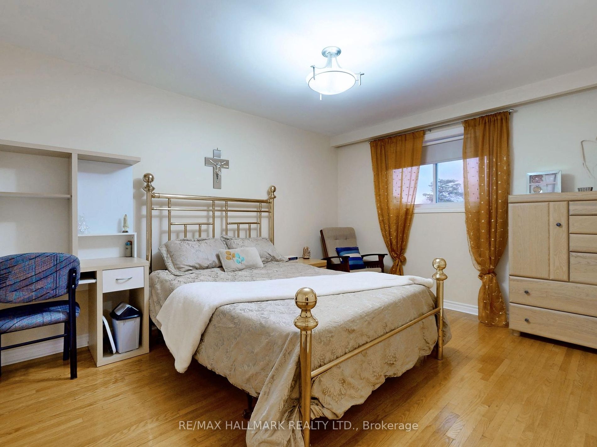 Property Photo 26