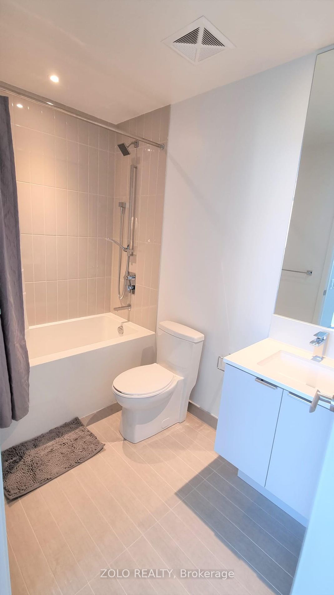 3883 Quartz Road Rd N 212 Property Photo 6