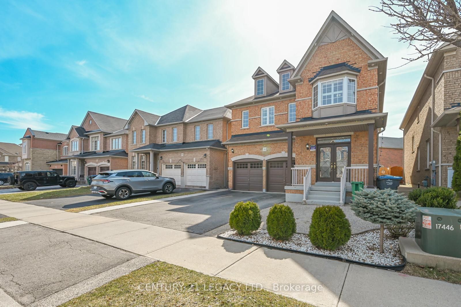 56 Gamson Cres Property Photo 1