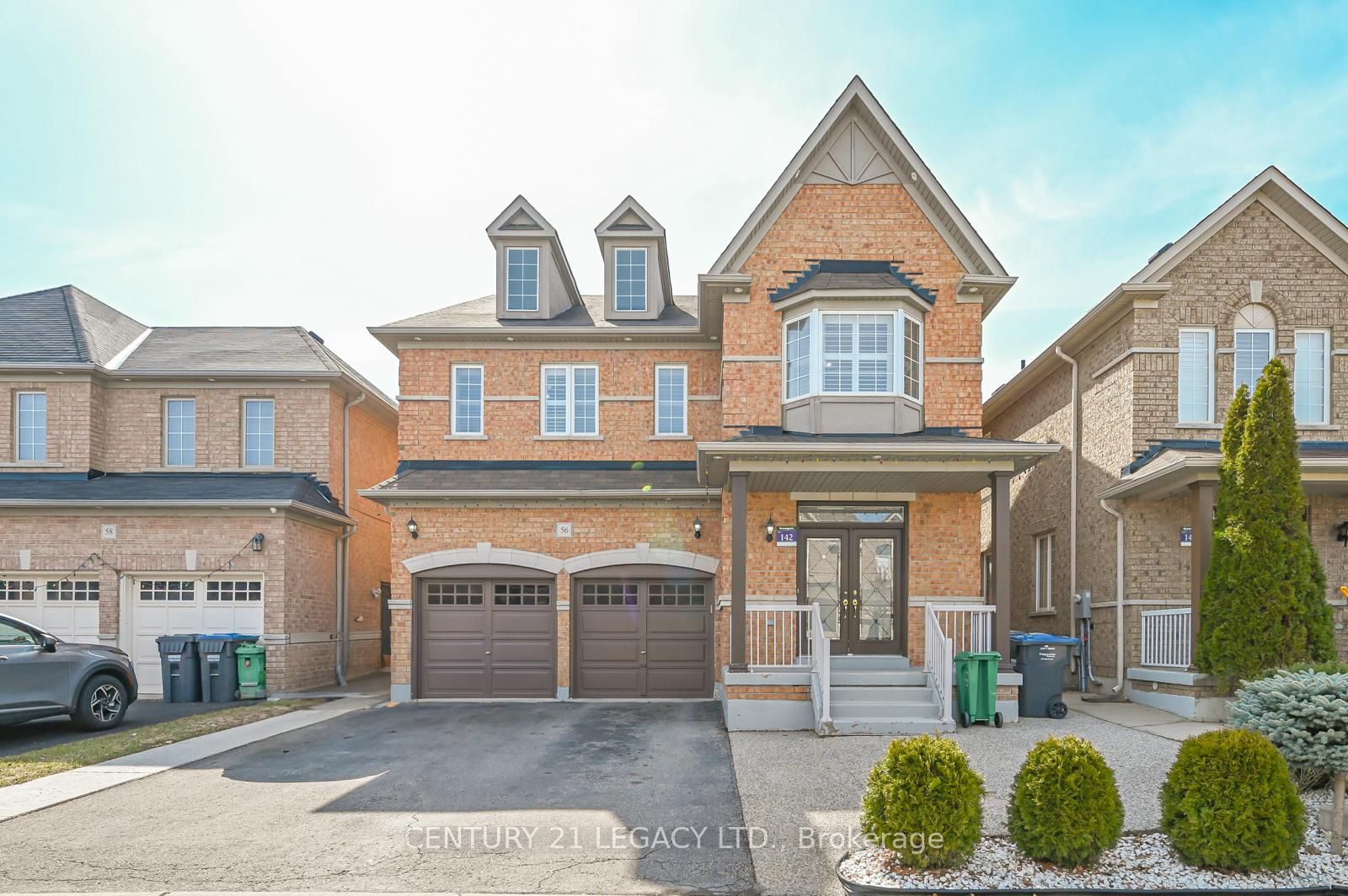 56 Gamson Cres Property Photo 2