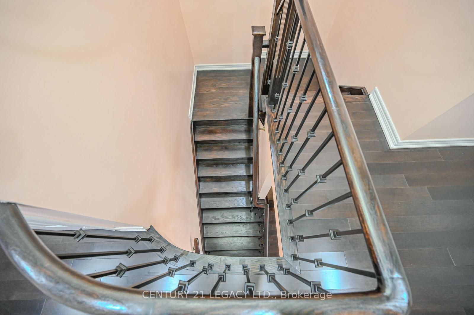 56 Gamson Cres Property Photo 16
