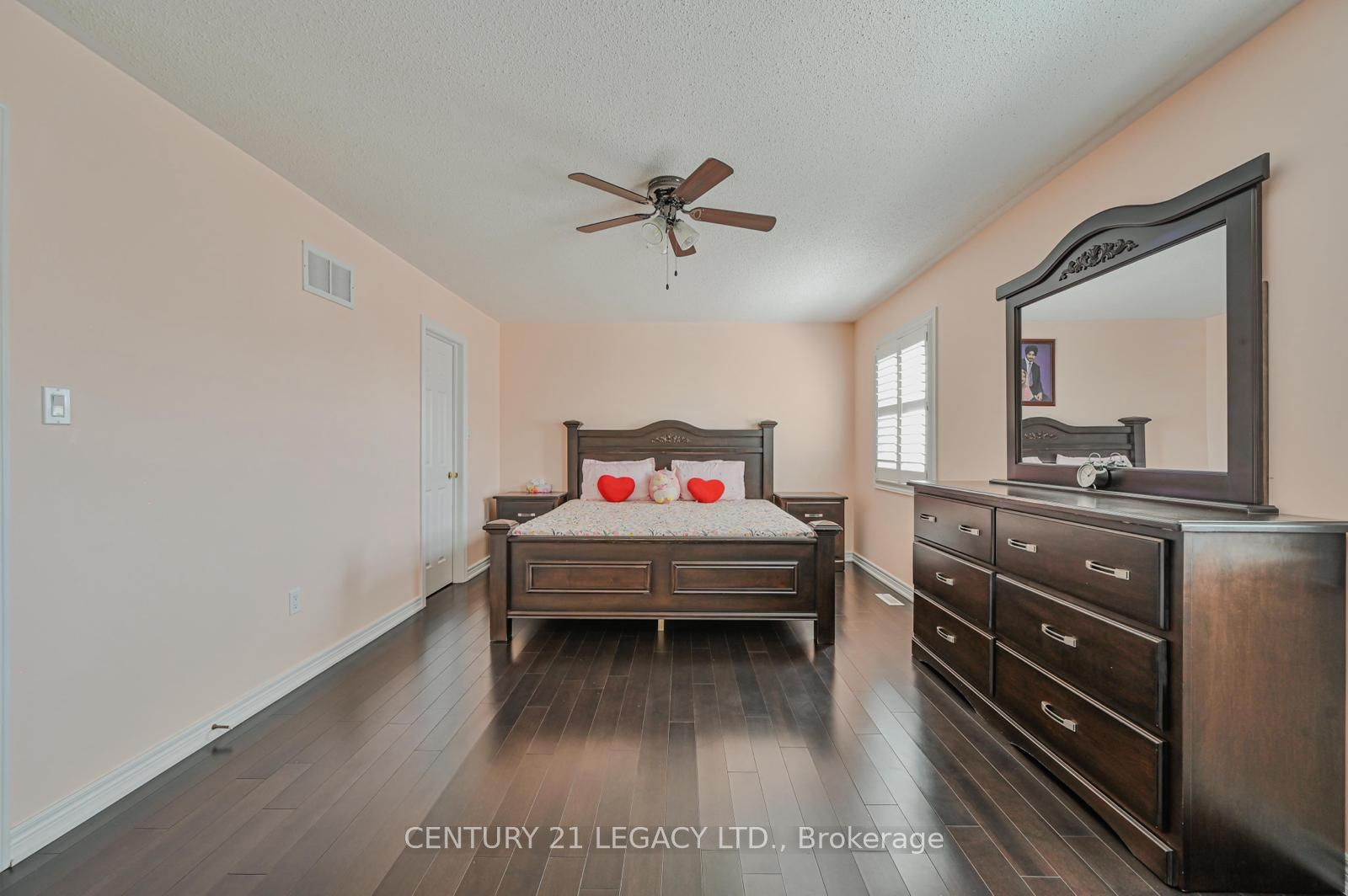 56 Gamson Cres Property Photo 19