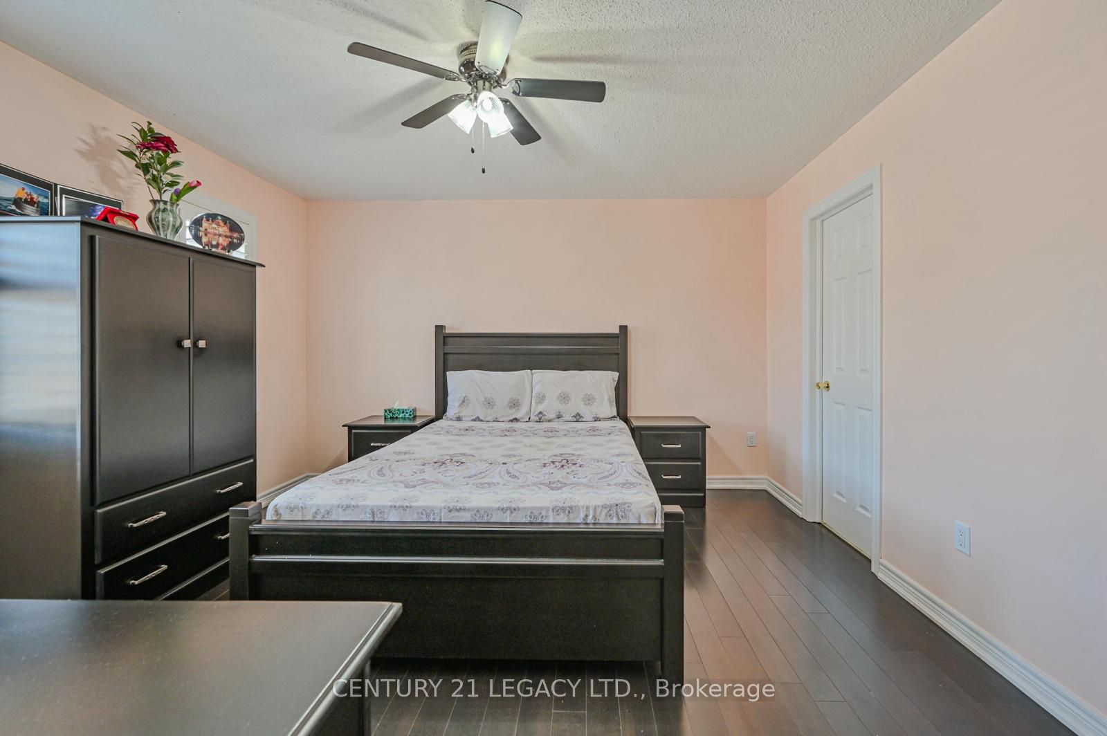 56 Gamson Cres Property Photo 24