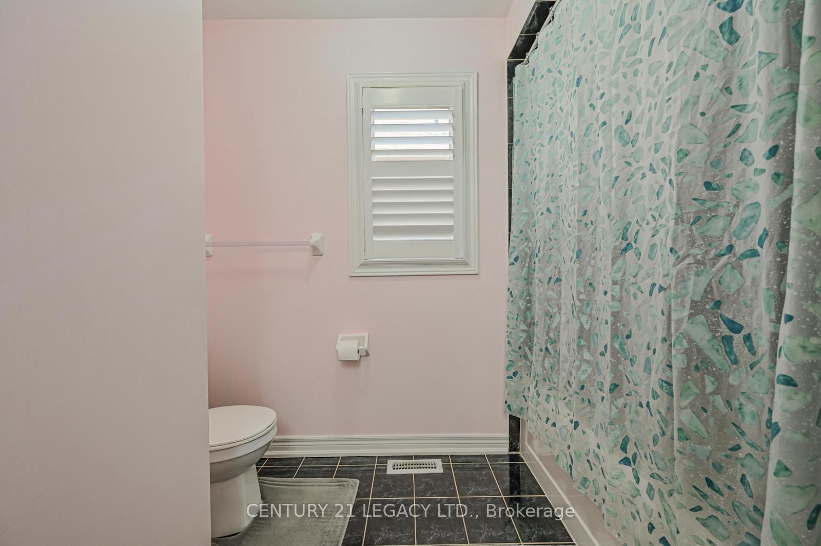 56 Gamson Cres Property Photo 36