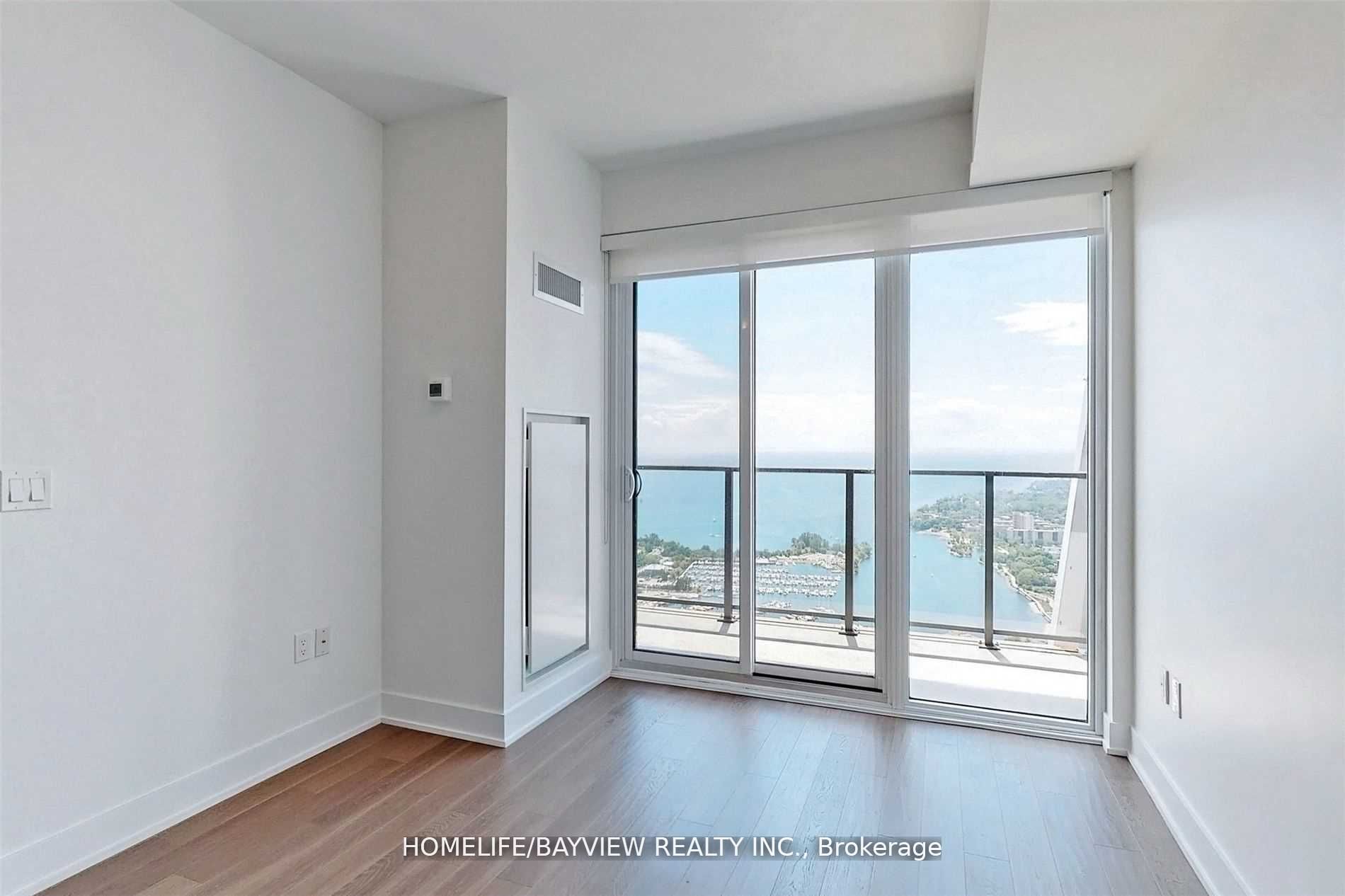 30 Shore Breeze Dr 09 Property Photo 15