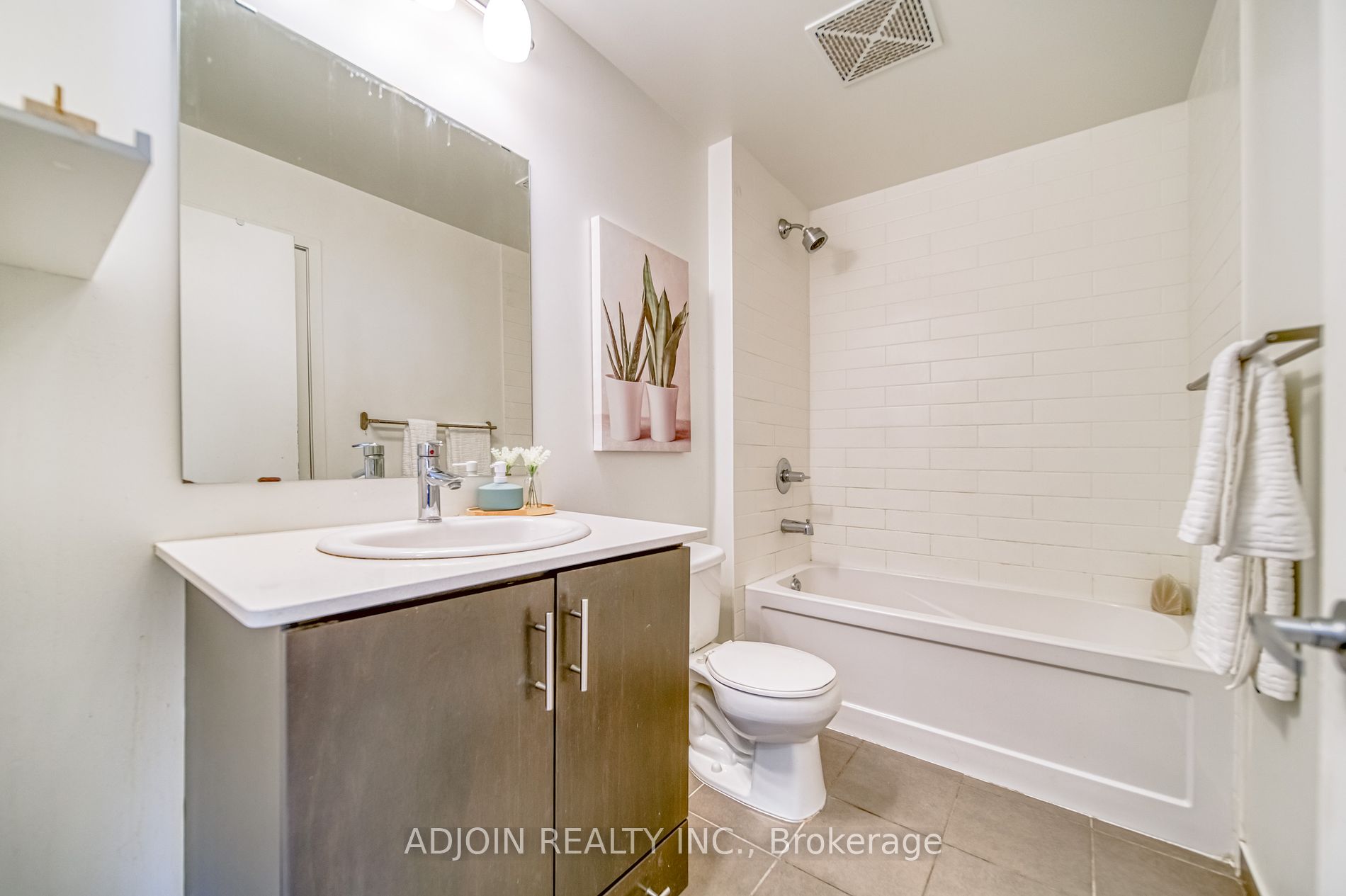 360 Square One Dr 10 Property Photo 22