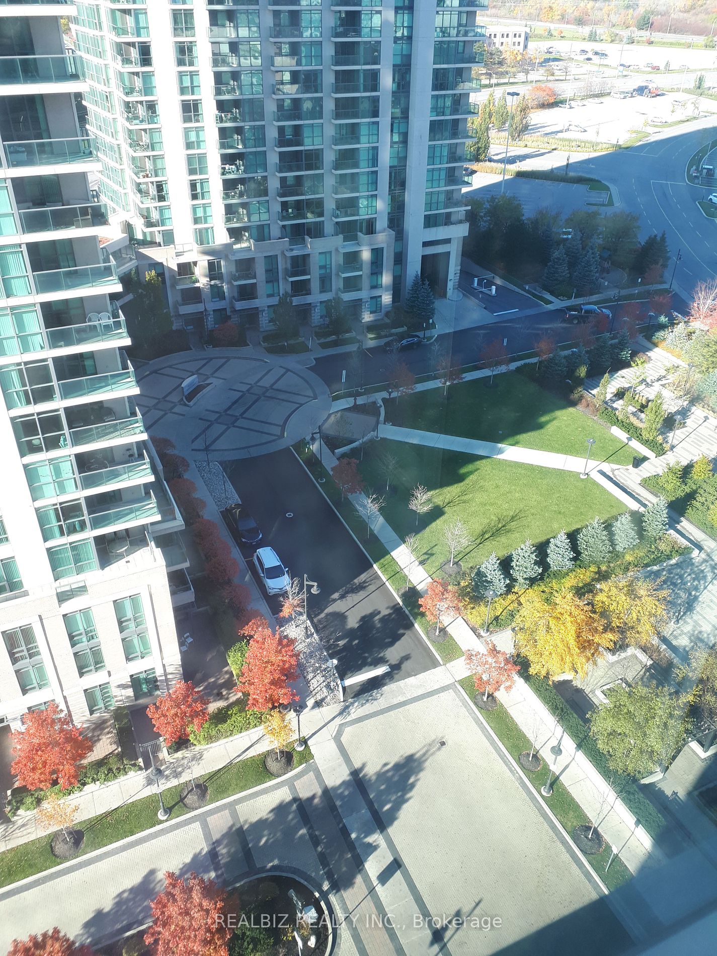215 Sherway Gardens Rd 7 Property Photo 1