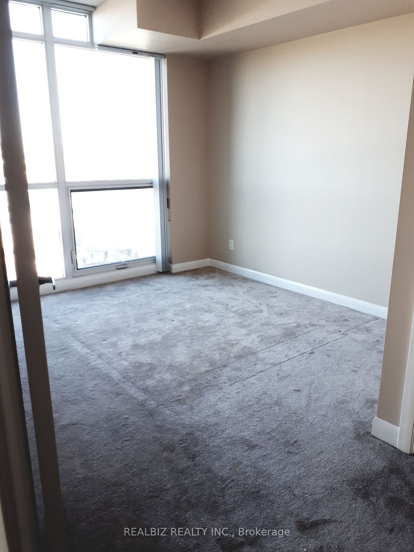 215 Sherway Gardens Rd 7 Property Photo 6