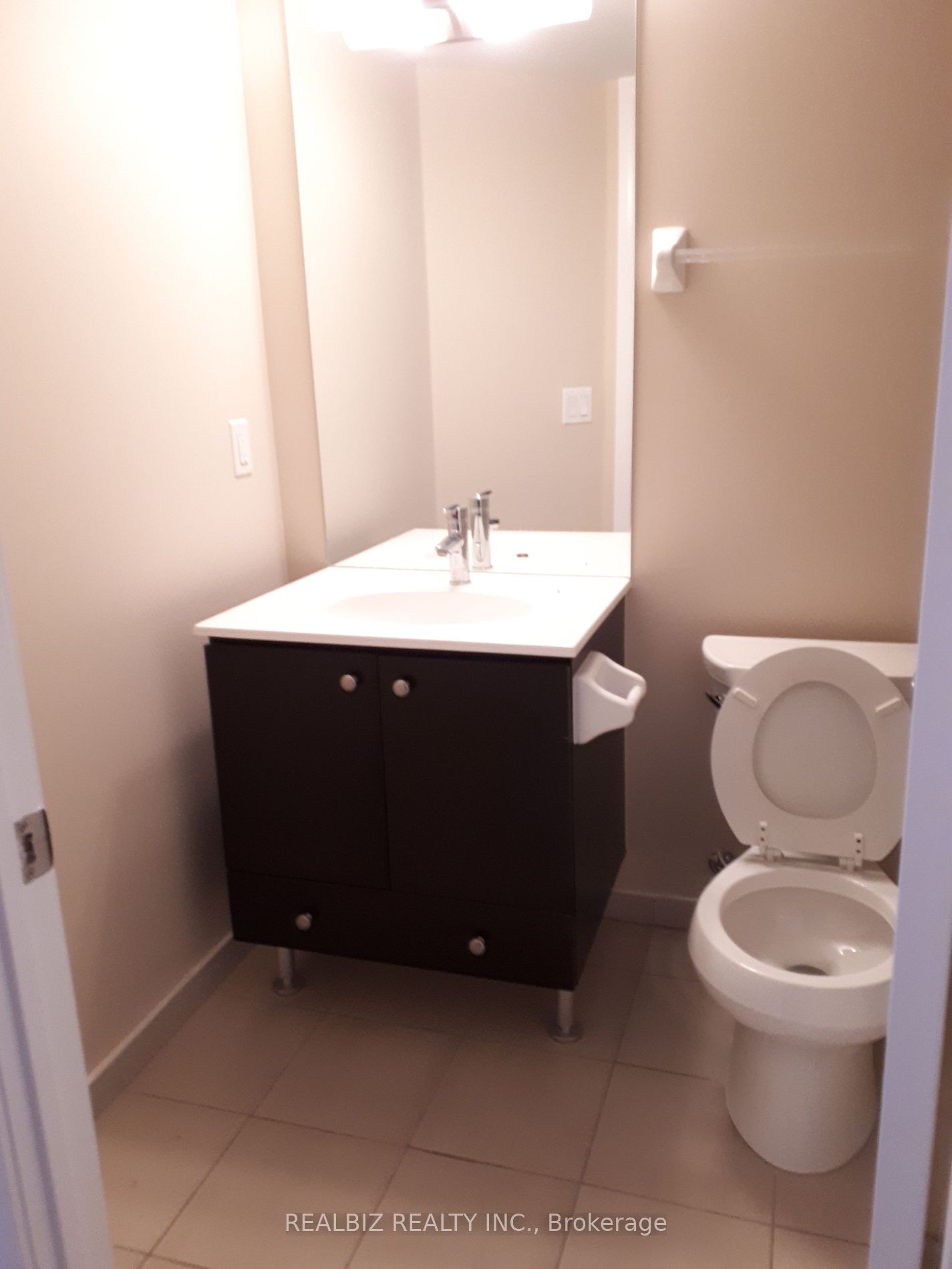 215 Sherway Gardens Rd 7 Property Photo 7