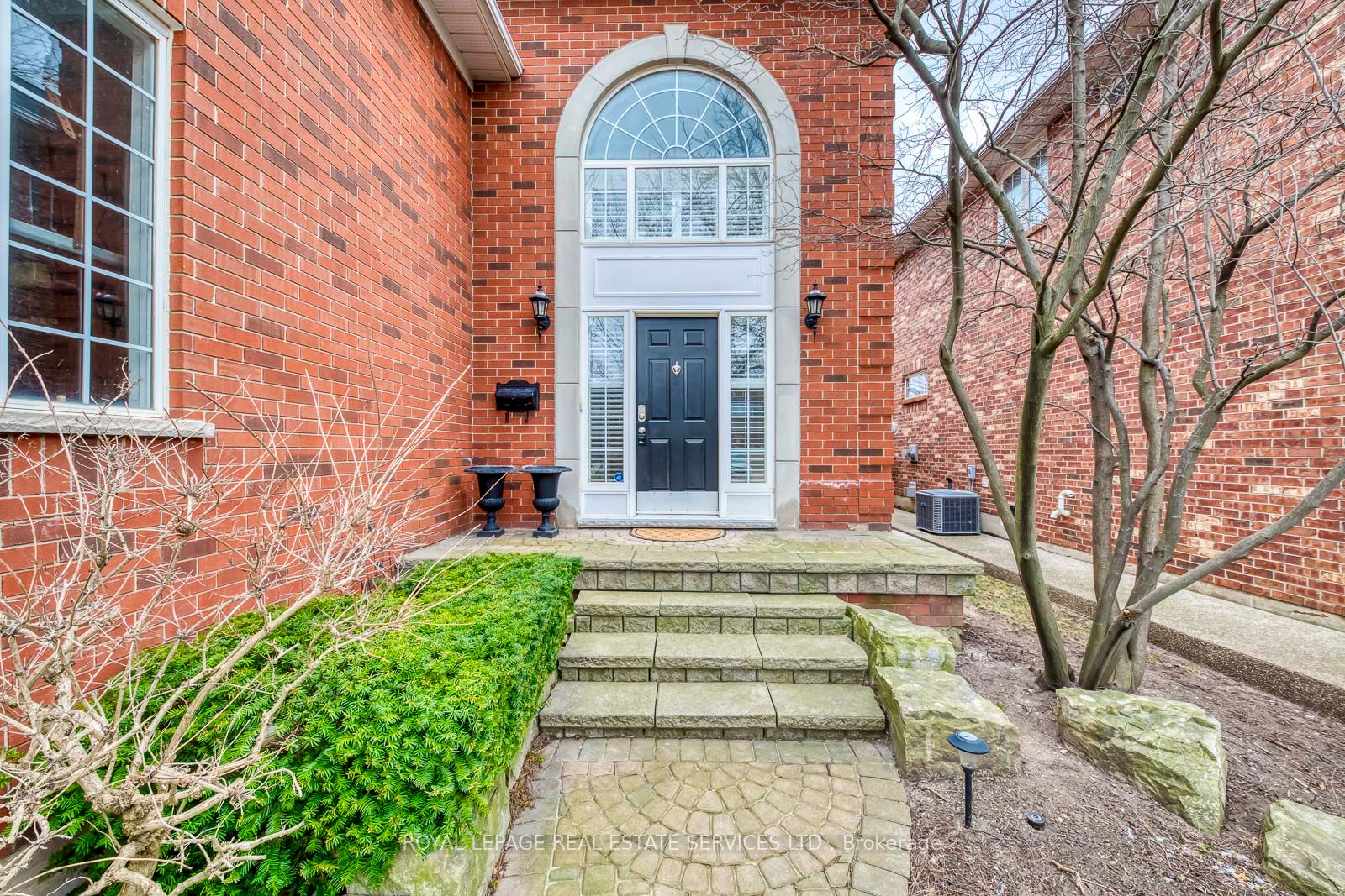 2018 Heatherwood Dr Property Photo 3