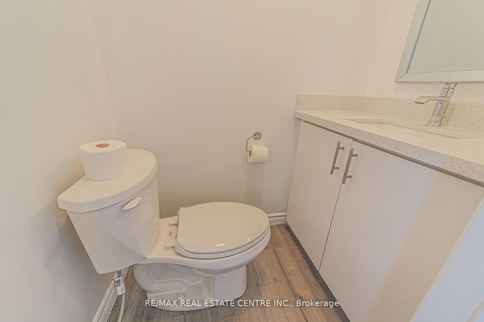 51 Ravenscliffe Crt Property Photo 31
