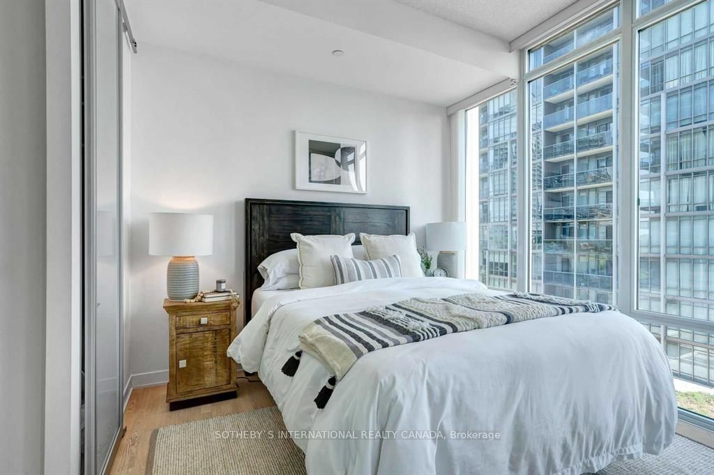 88 Park Lawn Rd 7 Property Photo 13