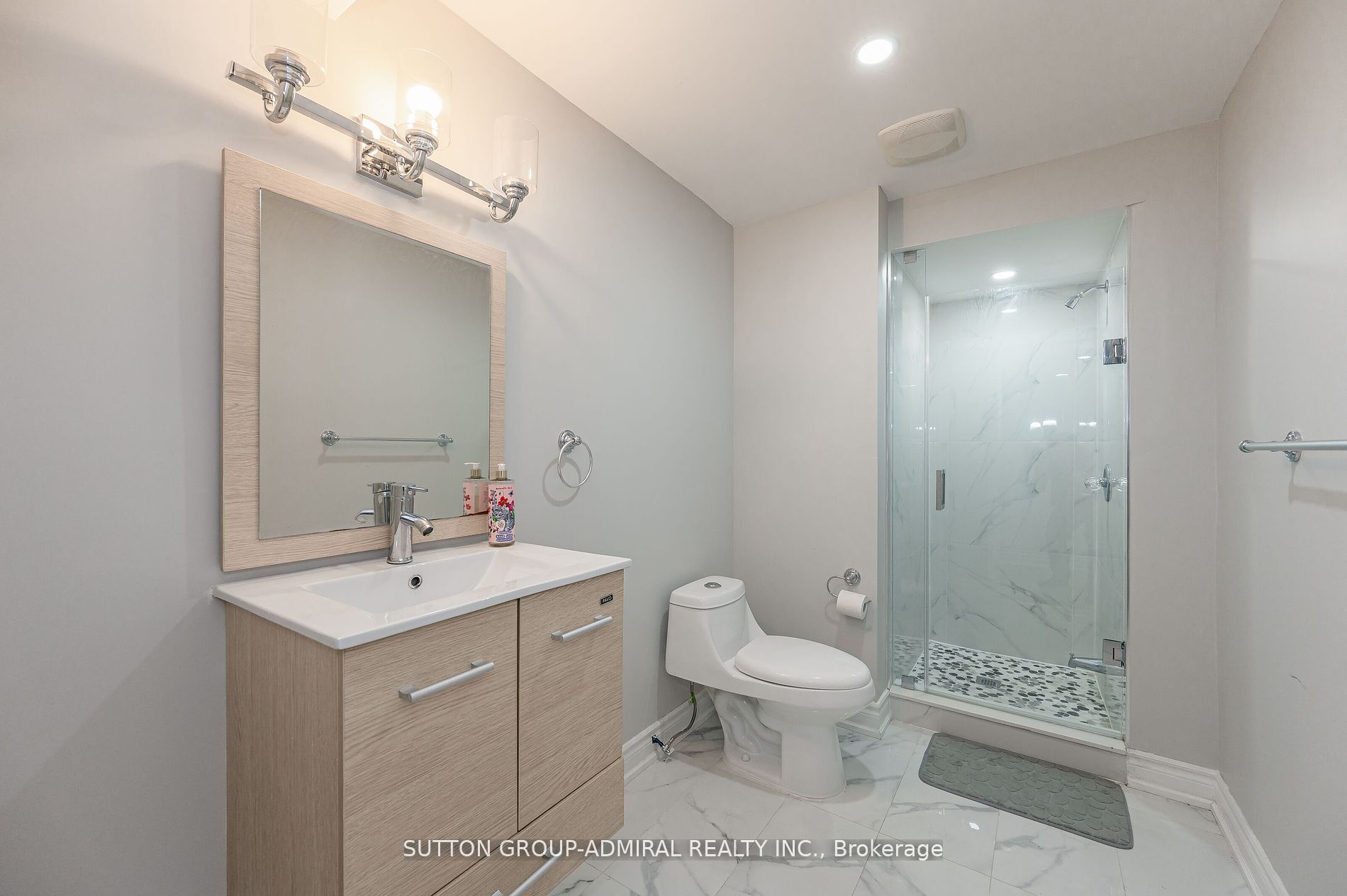24 Sandy Beach Rd Property Photo 23