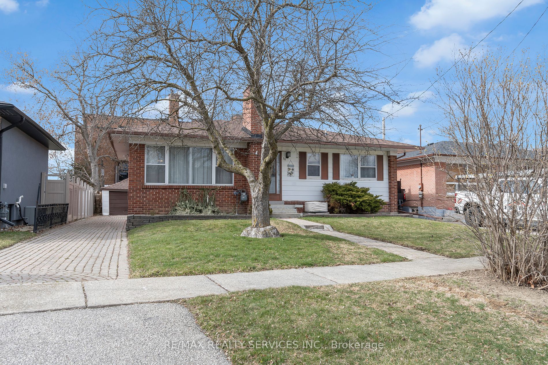 30 Marsden Cres Property Photo