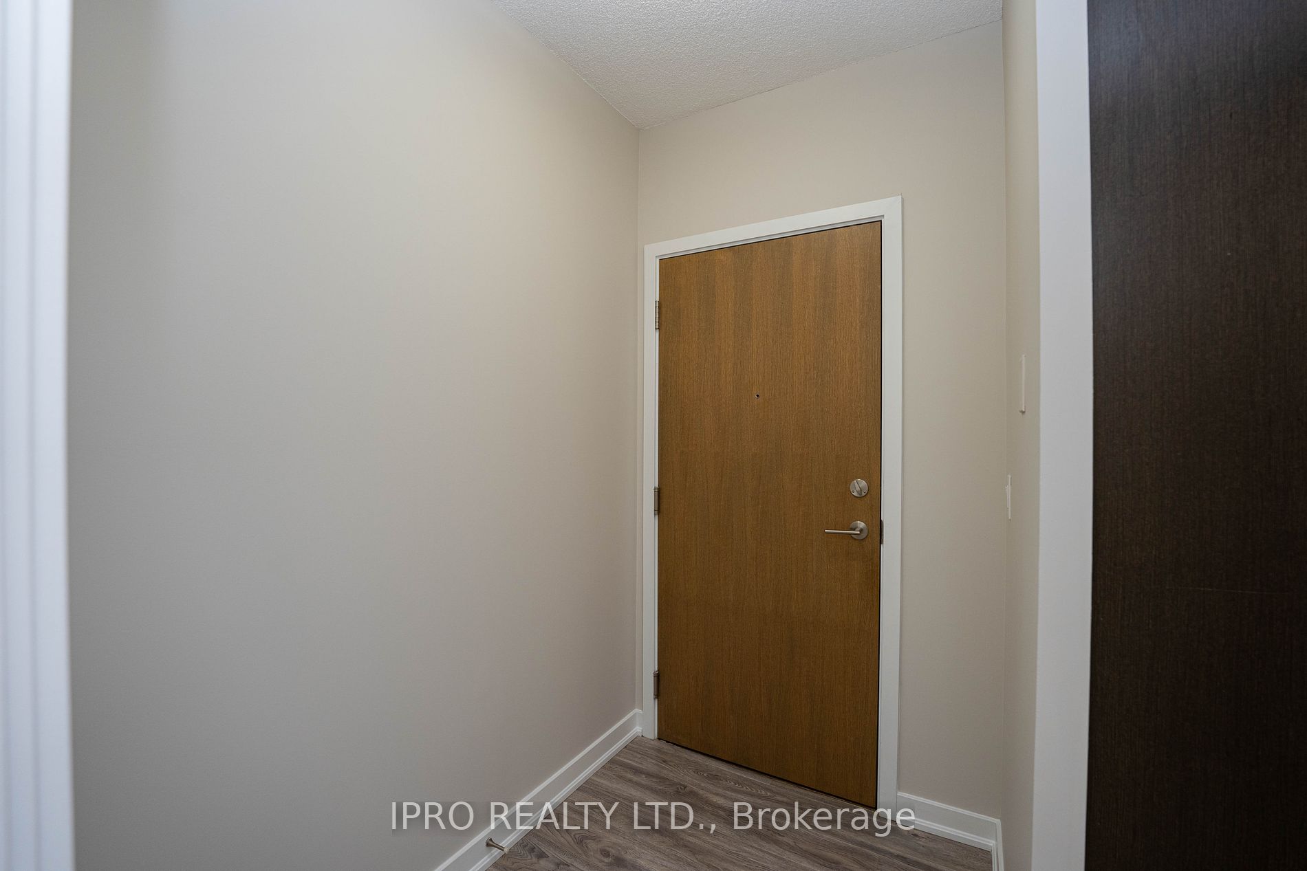3985 Grand Park Dr 1912 Property Photo 1