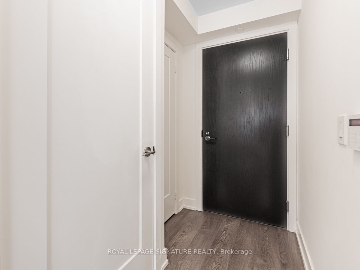 5 Mabelle Ave 5 Property Photo 2