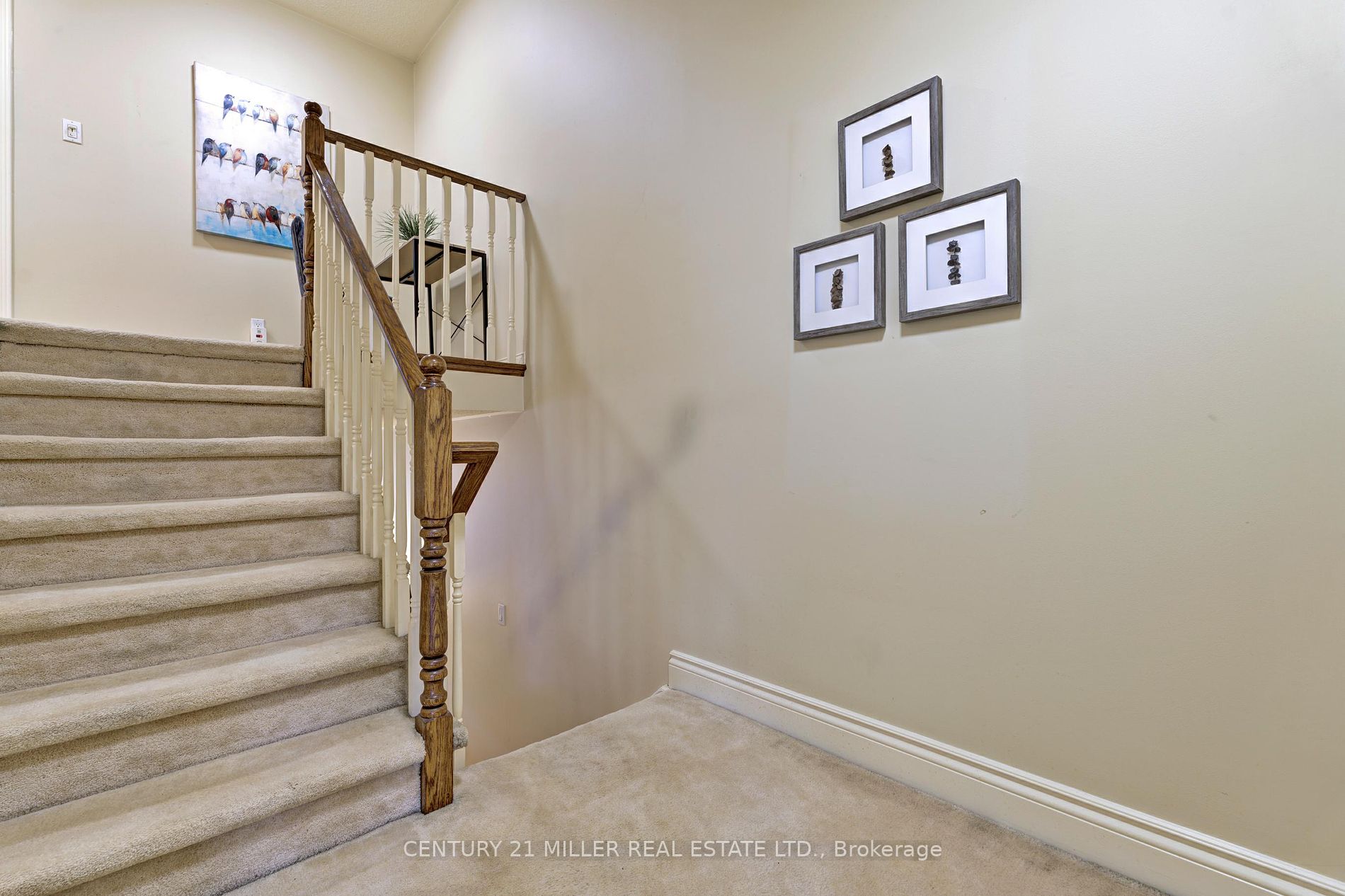 1084 Queen St W 29b Property Photo 17