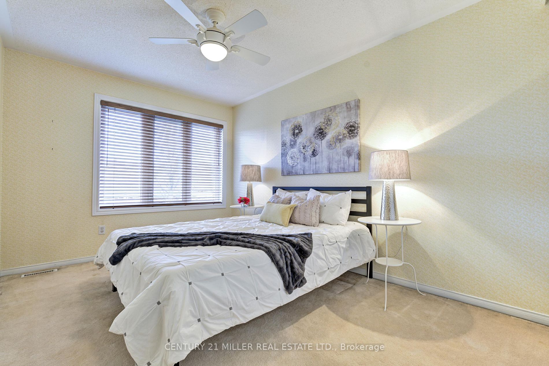 1084 Queen St W 29b Property Photo 22