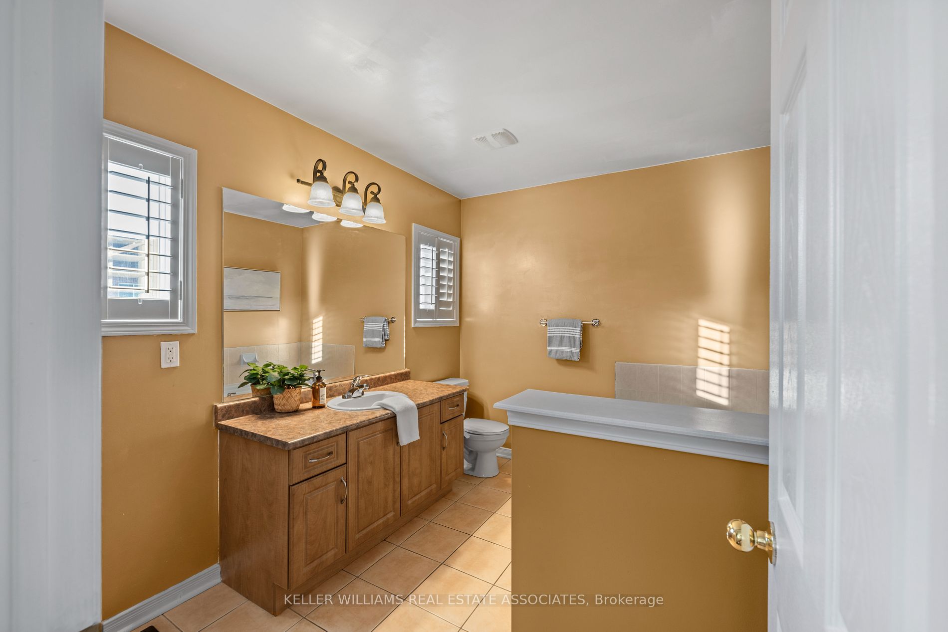 20 Kettlewell Cres Property Photo 13