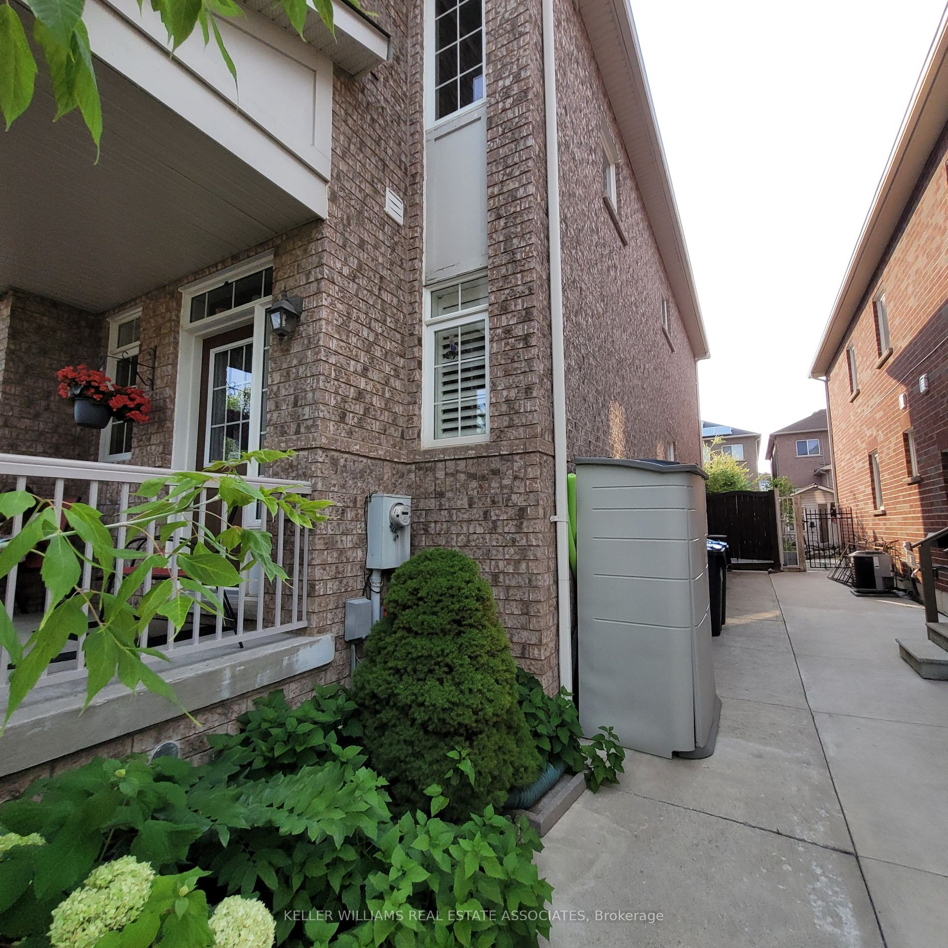 20 Kettlewell Cres Property Photo 26