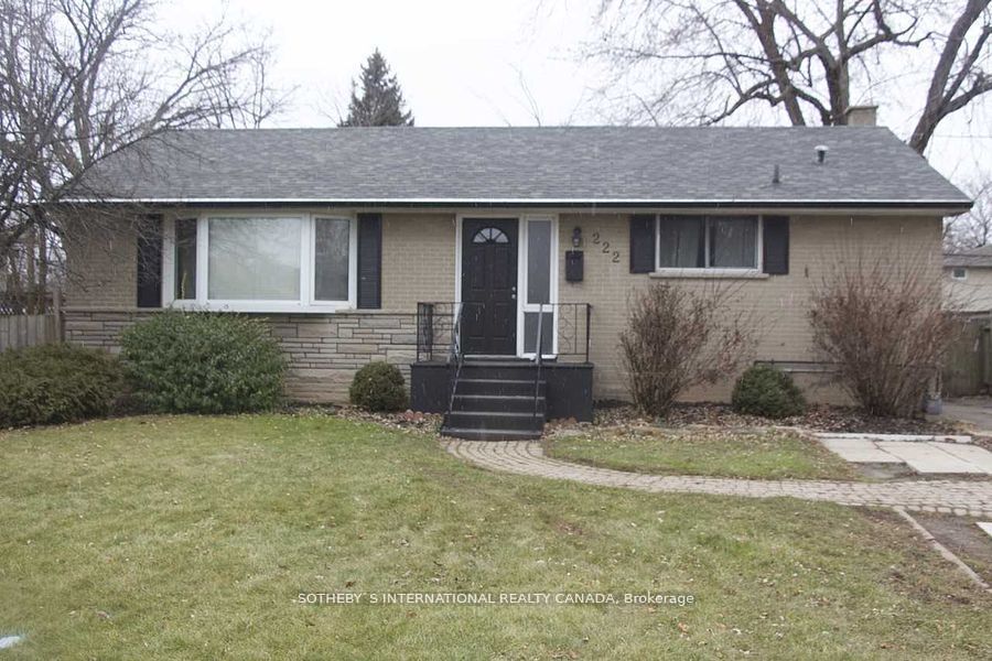 222 Hammersmith Crt Property Photo 1