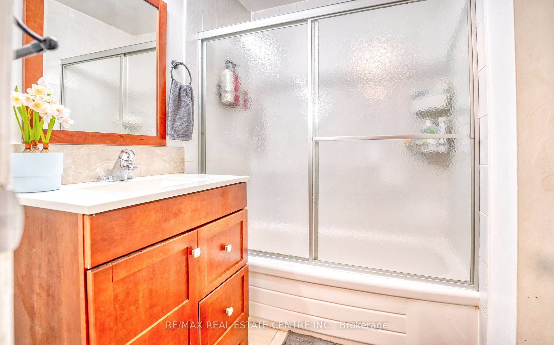 46 Dearbourne Blvd 21 Property Photo 24