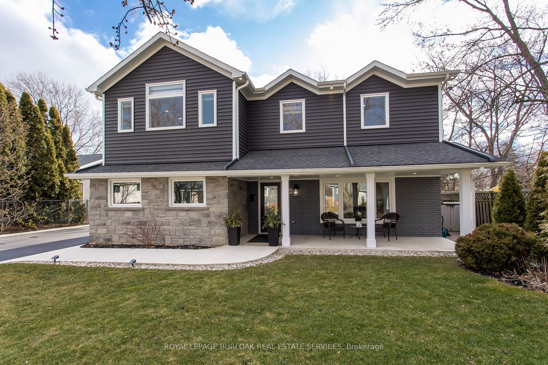 404 Erindale Dr Property Photo 1