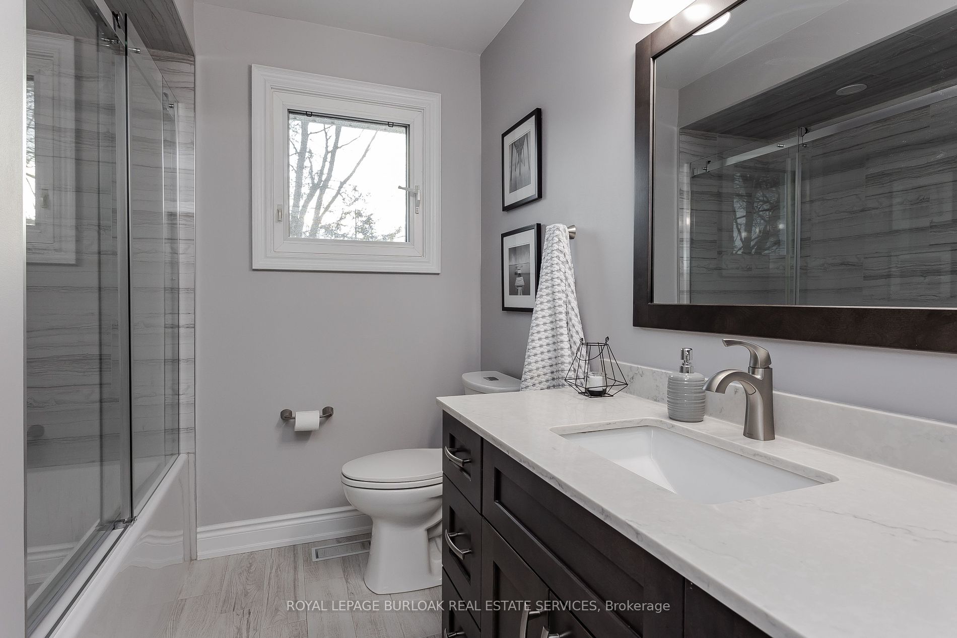 404 Erindale Dr Property Photo 24