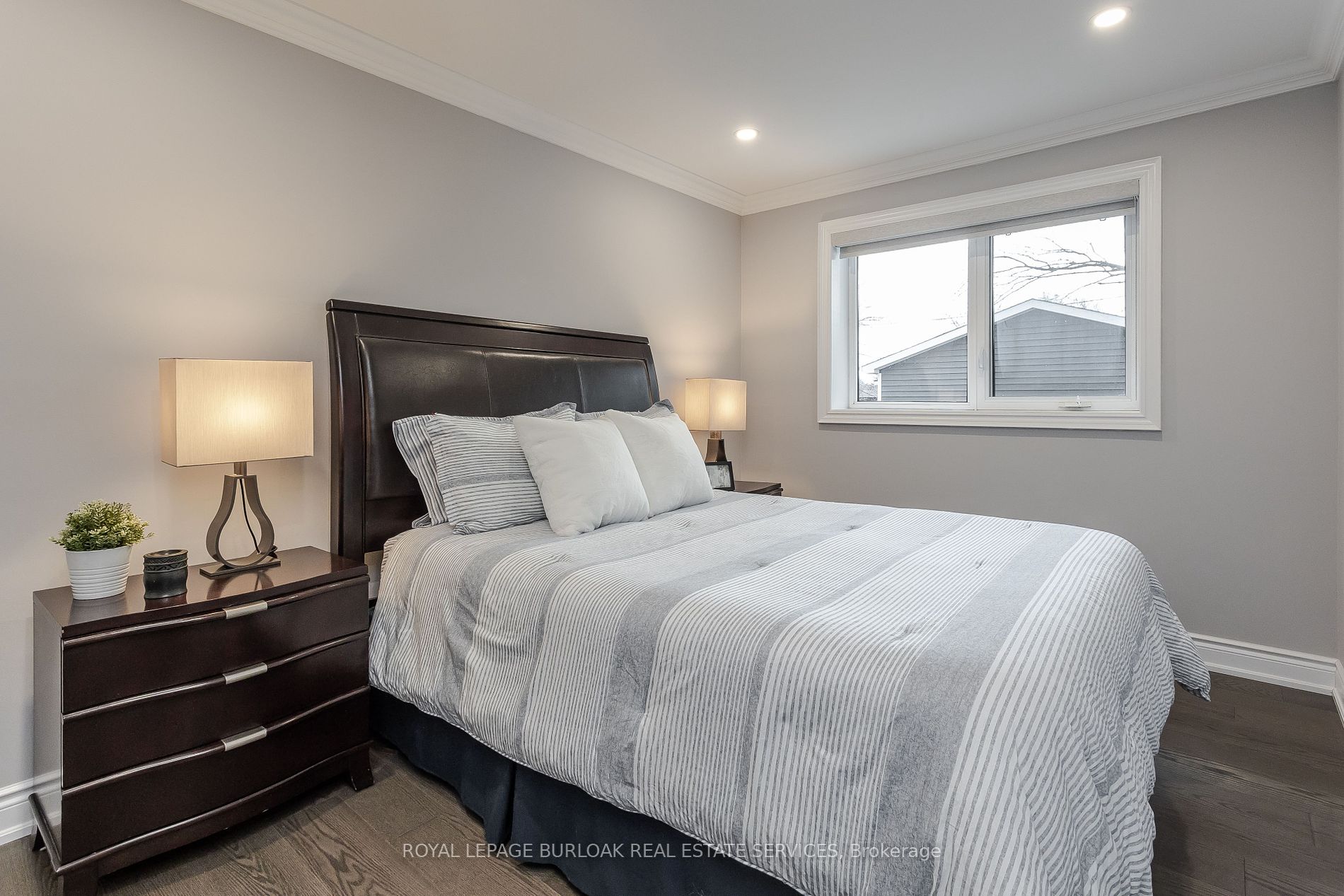 404 Erindale Dr Property Photo 26