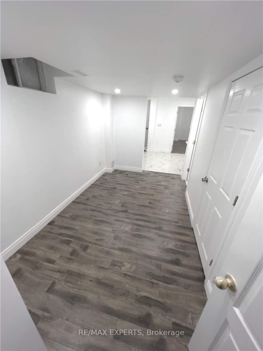 43 Jingle Cres Property Photo 12