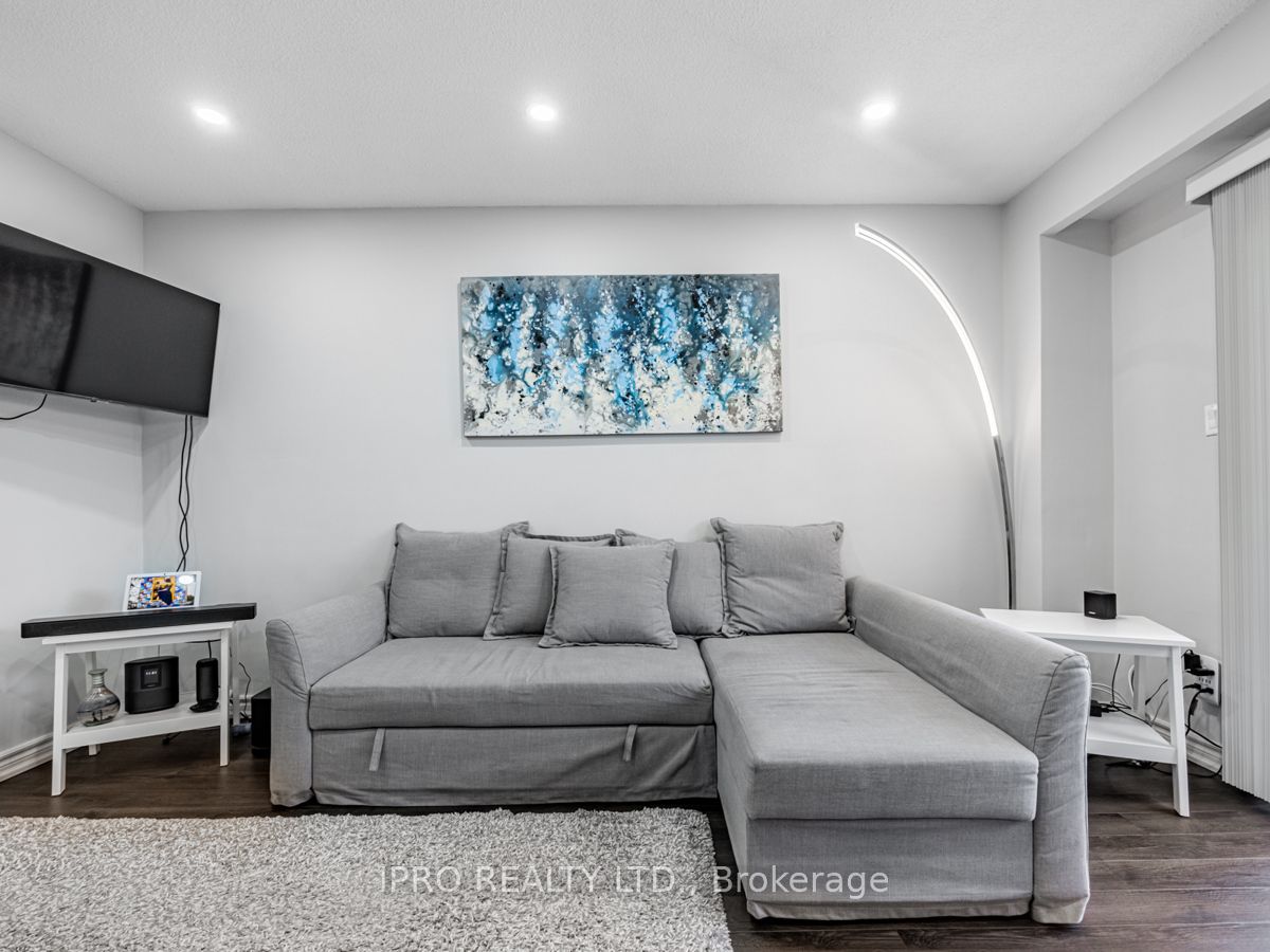 400 Mississauga Valley Blvd 34 Property Photo 8