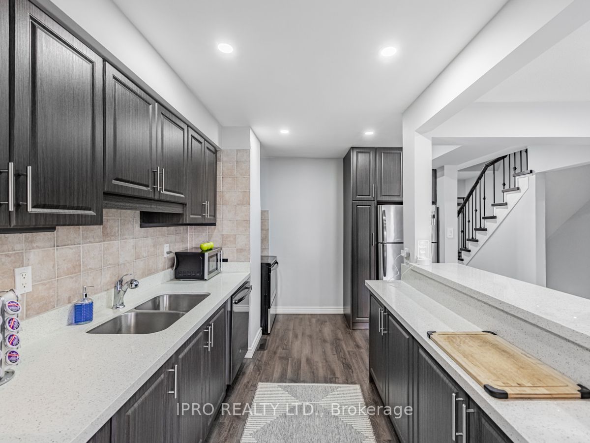 400 Mississauga Valley Blvd 34 Property Photo 14