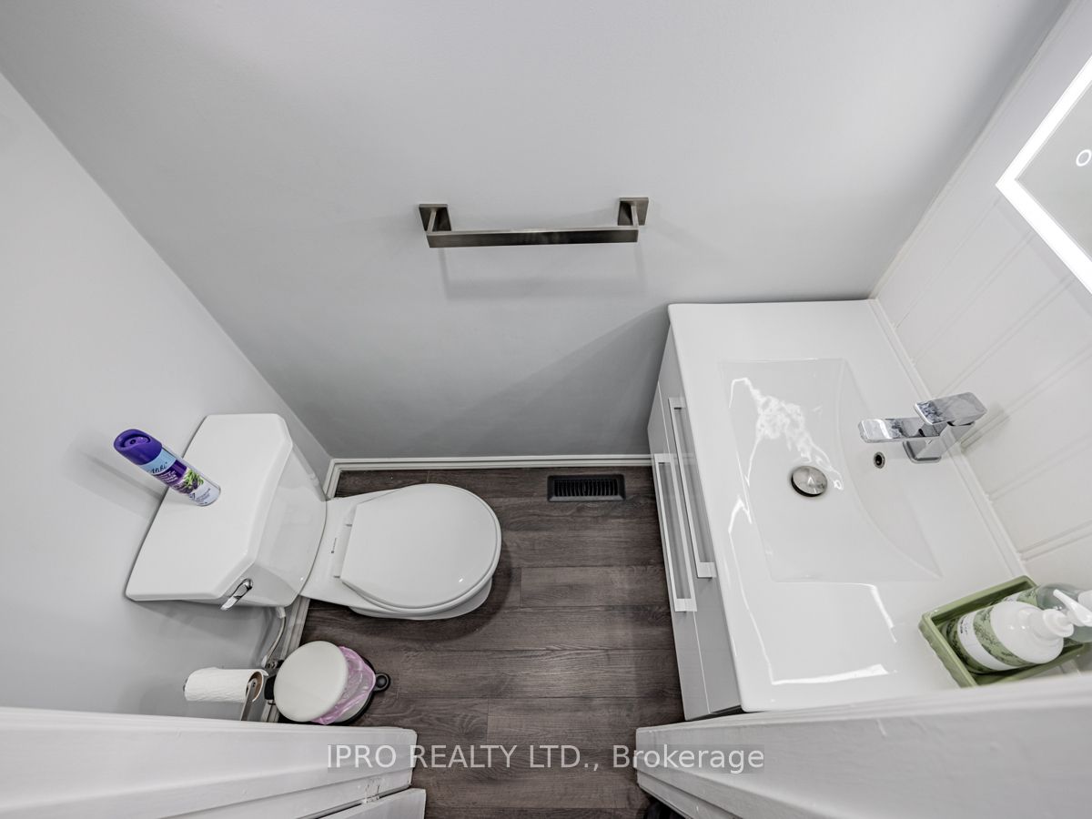 400 Mississauga Valley Blvd 34 Property Photo 17