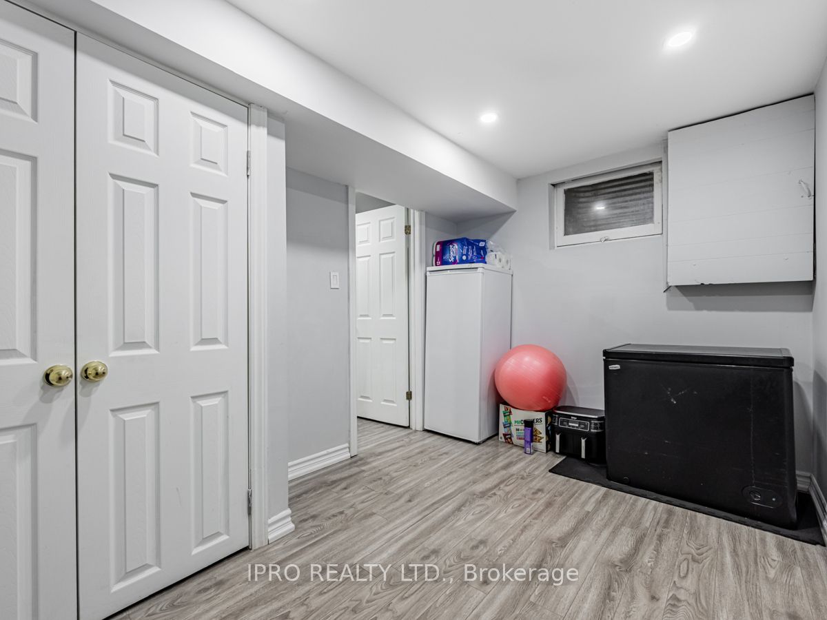 400 Mississauga Valley Blvd 34 Property Photo 25