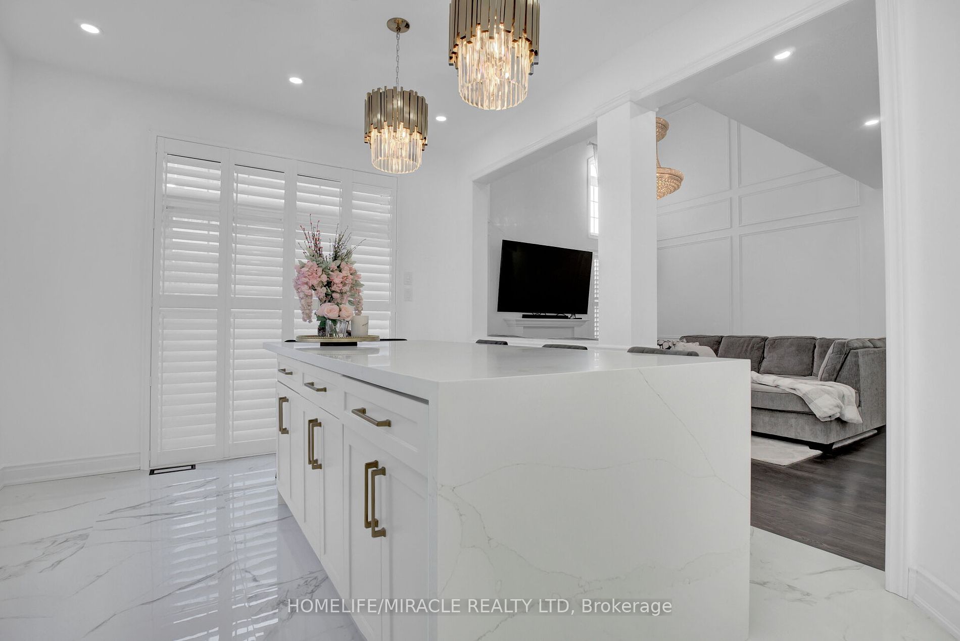 2 Tobermory Cres Property Photo 20