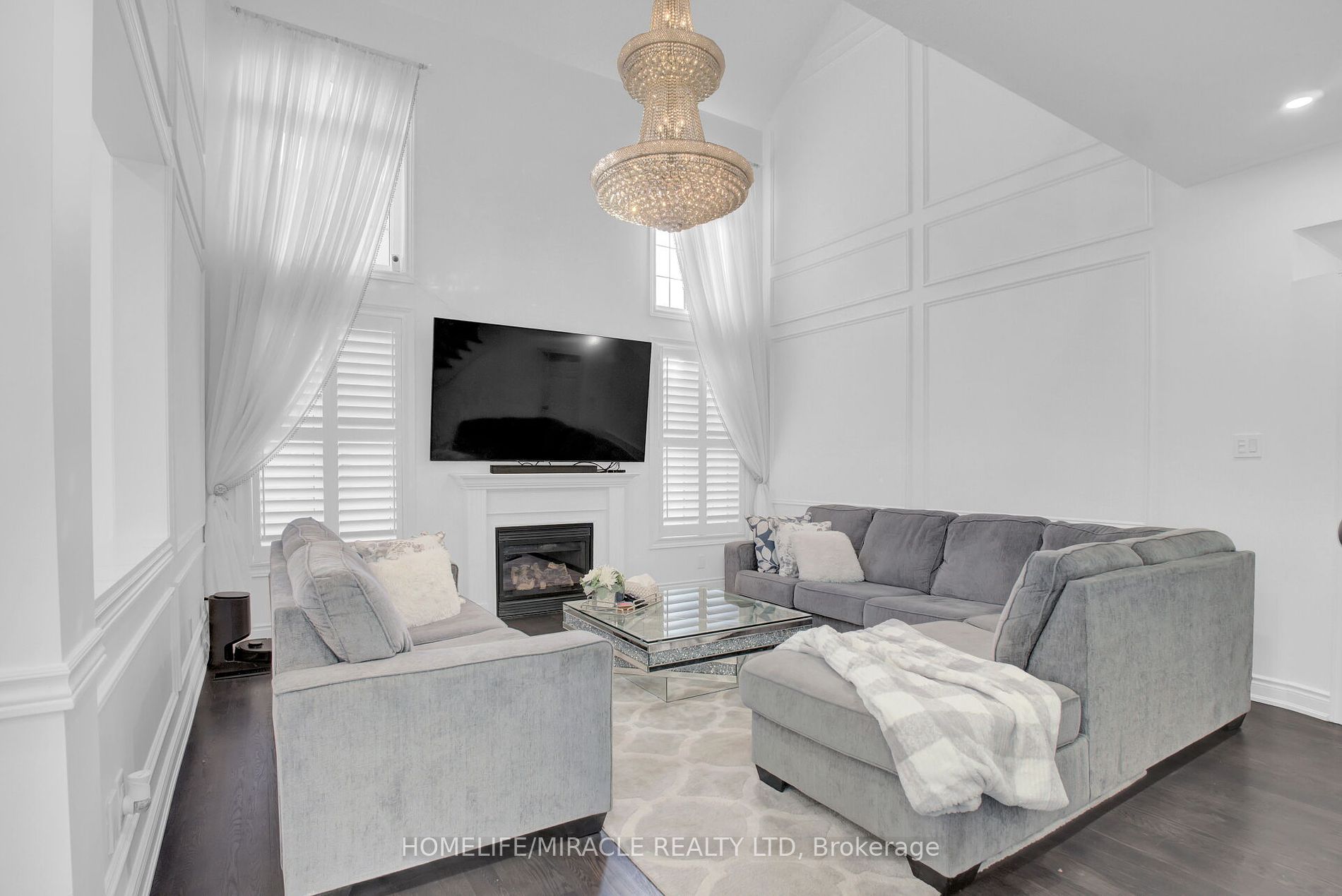 2 Tobermory Cres Property Photo 21
