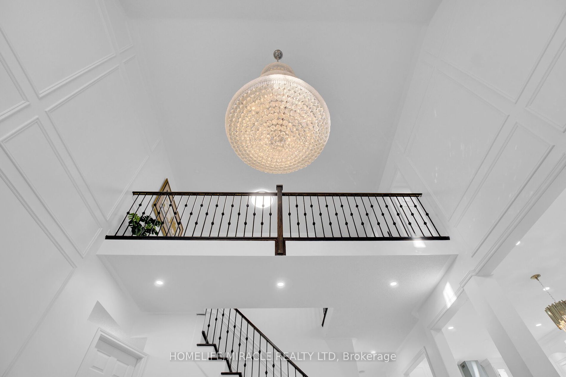 2 Tobermory Cres Property Photo 25