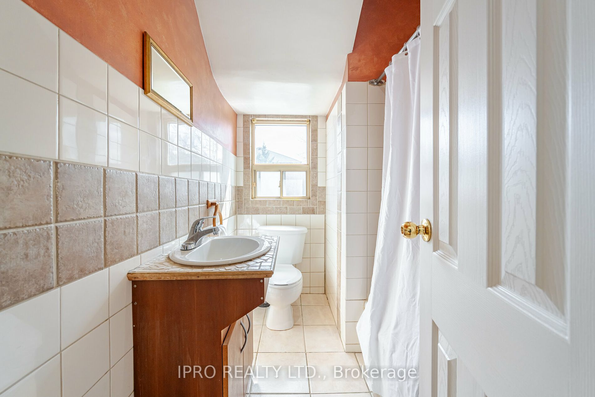 409 Valermo Dr Property Photo 17