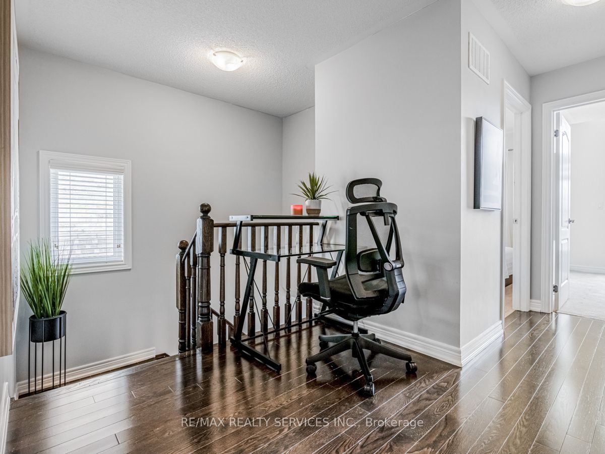 72 Ebury Dr Property Photo 18