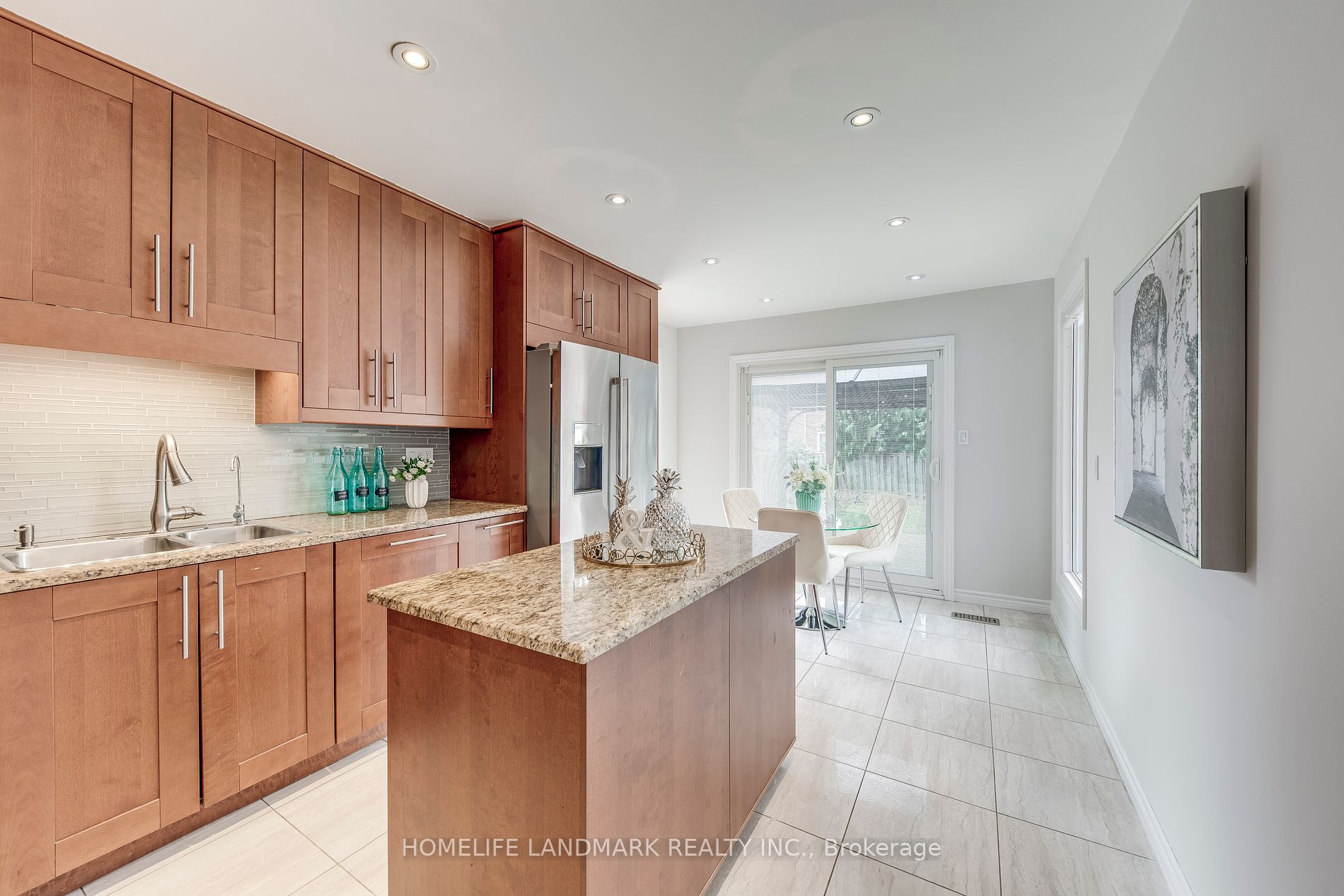 1141 Pilgrims Way Property Photo 8