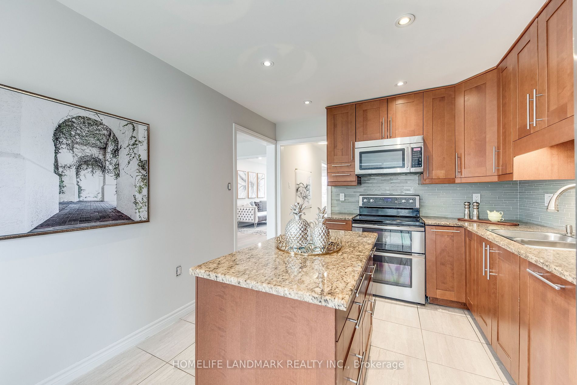 1141 Pilgrims Way Property Photo 9