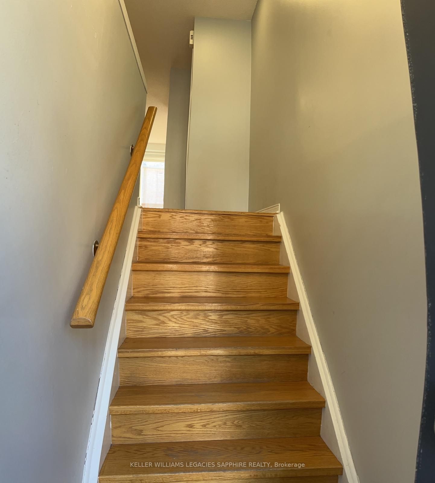 3255 Redpath Circ Property Photo 4