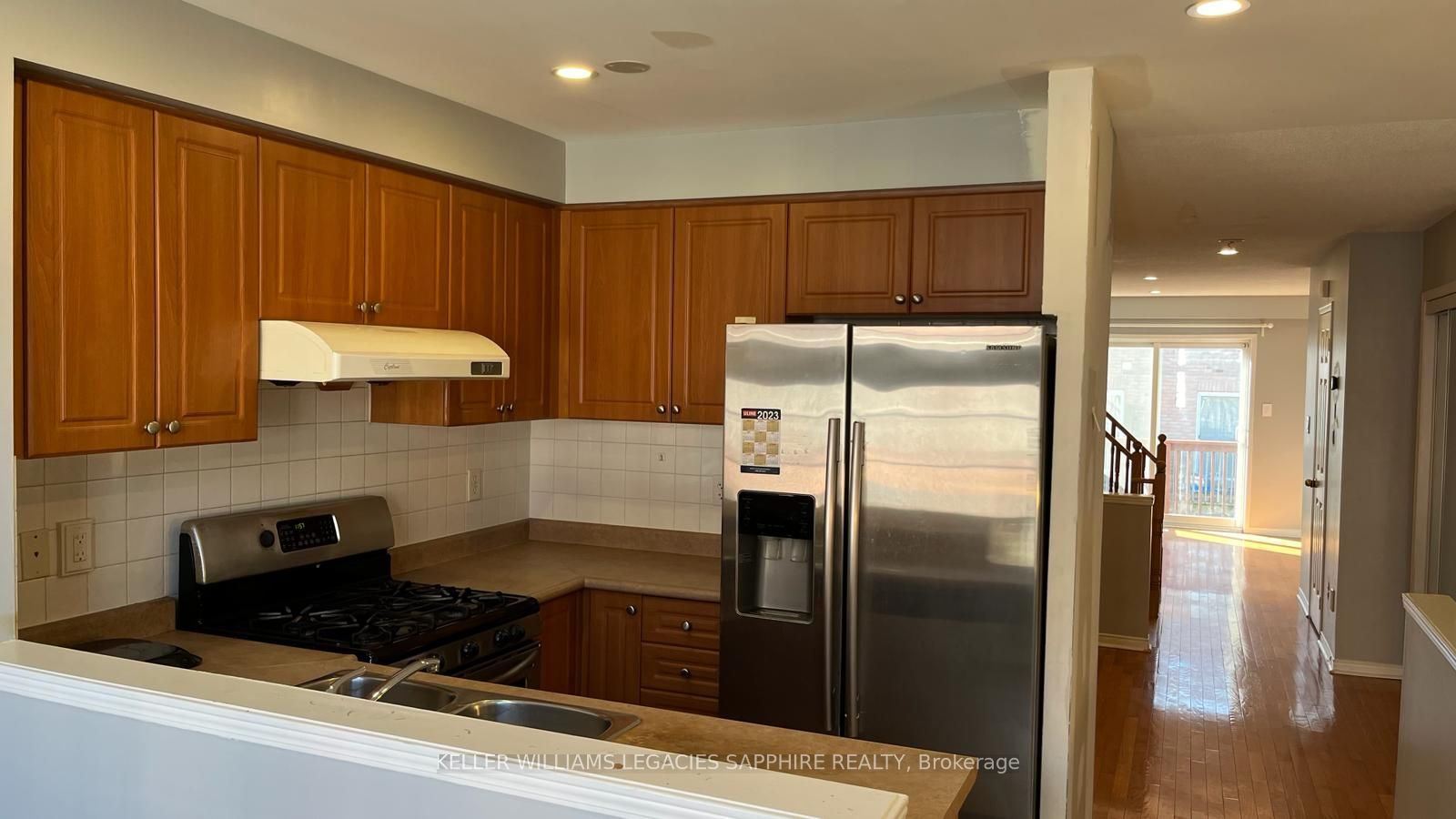 3255 Redpath Circ Property Photo 5